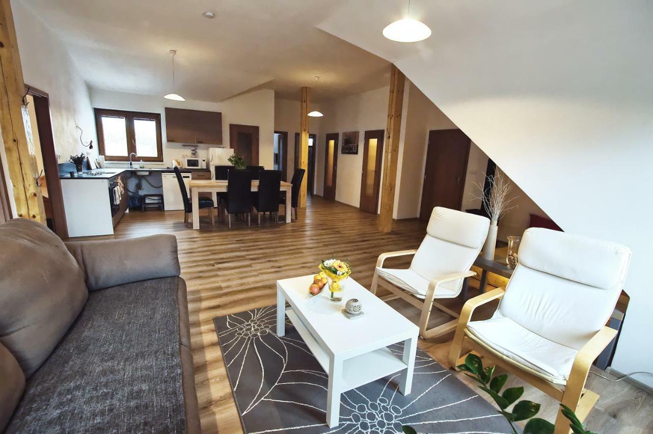 "U Capa" Krasny Apartman V Sedleci Sedlec  Exterior foto
